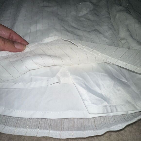 House of Harlow Mini Chiffon Wrap Skirt w/ Gold Pin Stripes Size Small - Picture 4 of 6